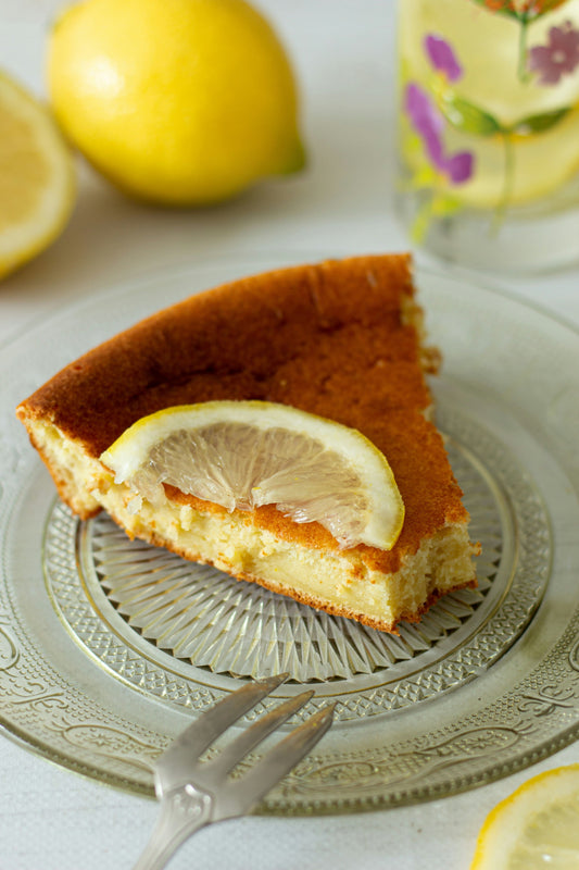 Torta all’acqua limone e zenzero – Ricetta leggera